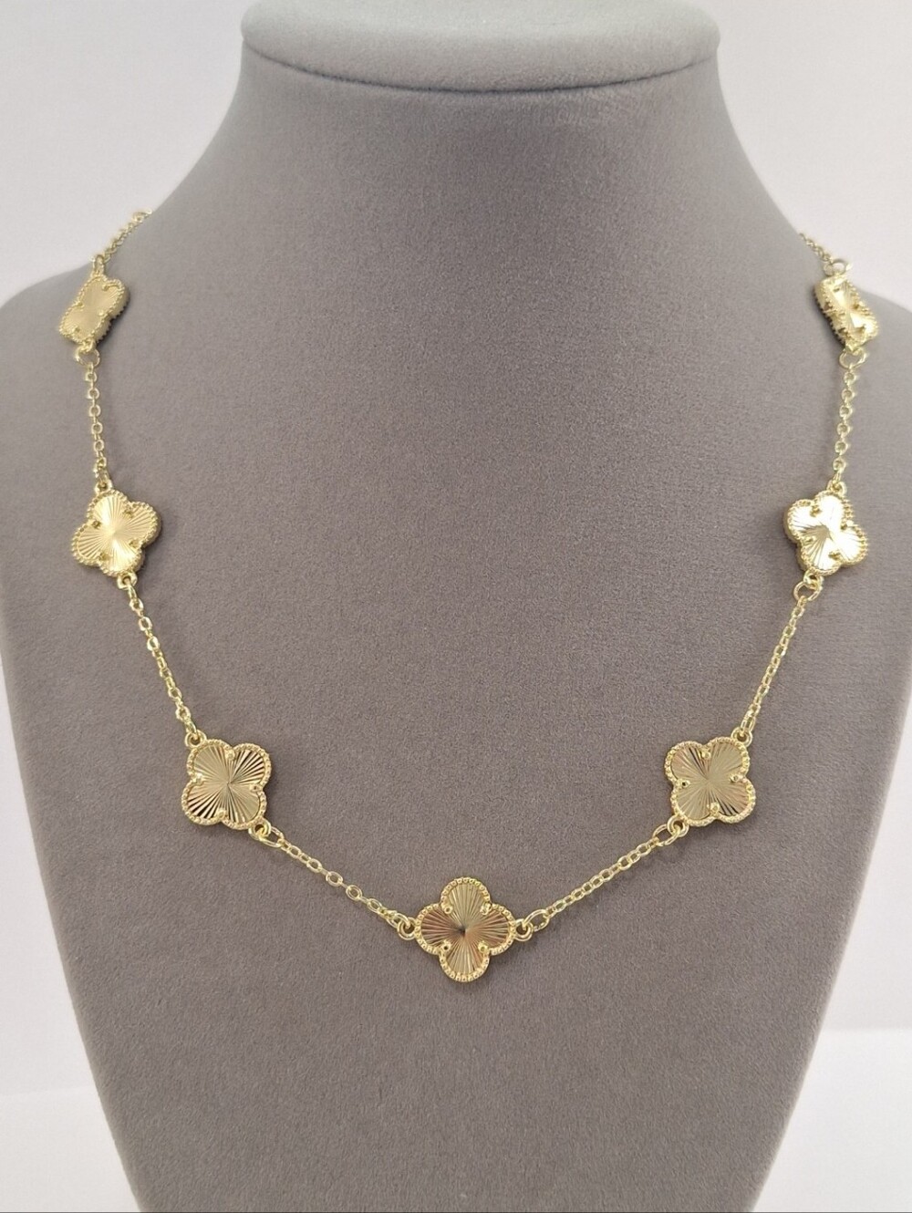 2026 Design Gold Filled Multi Clovers necklace - Picture 3 of 10